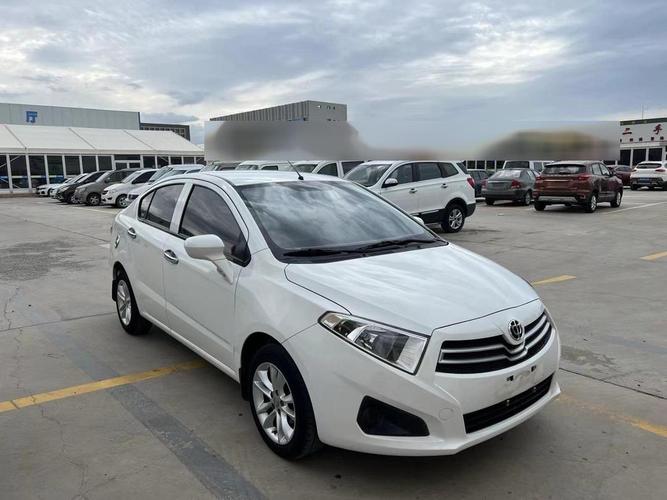 2013中华h230二手车价格/12年中华h230二手车怎么样