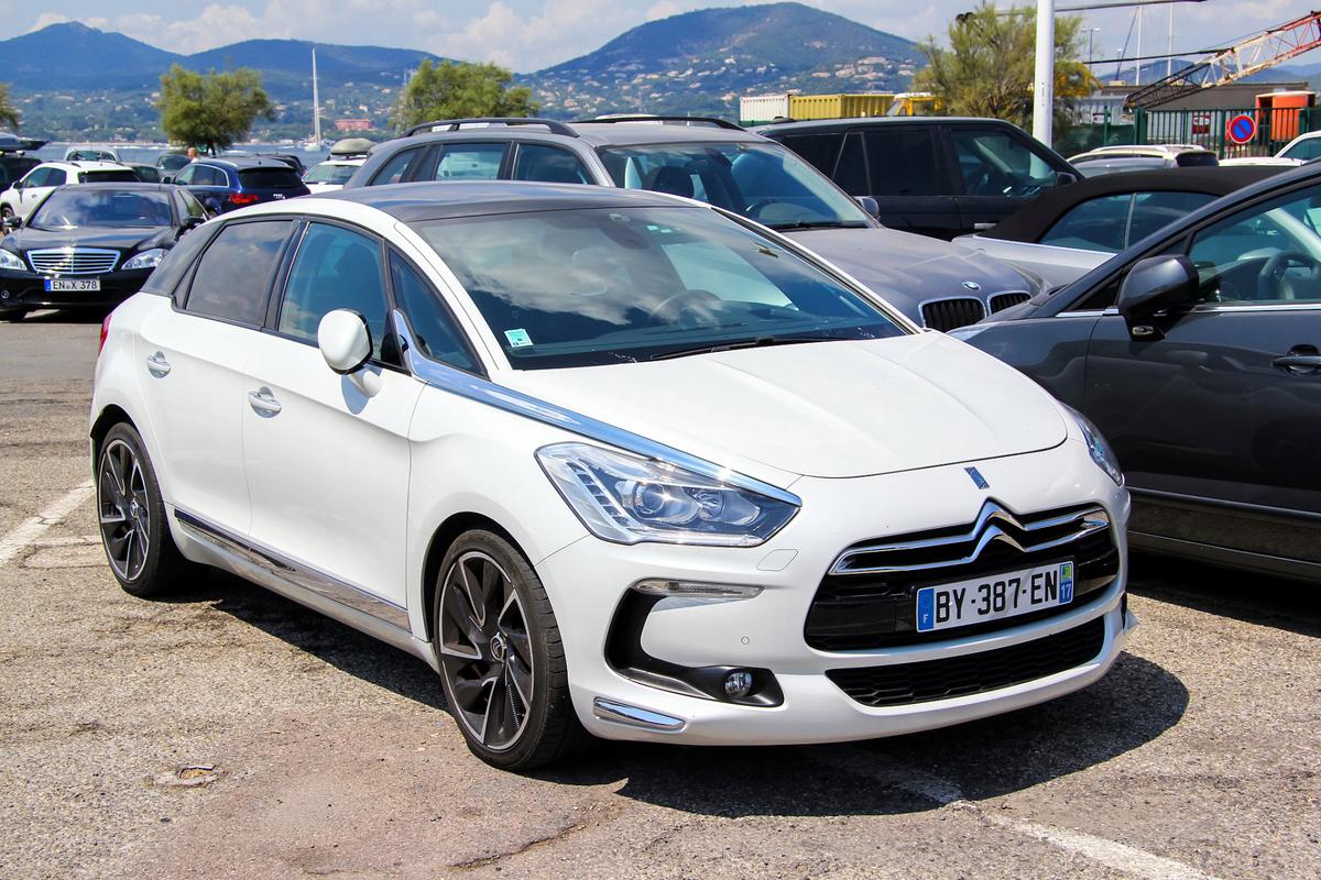 14年雪铁龙ds5/14年雪铁龙ds5ls属于什么级