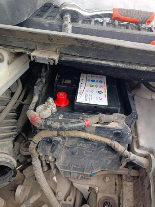 2016款凯翼x3 2016款凯翼x3电瓶