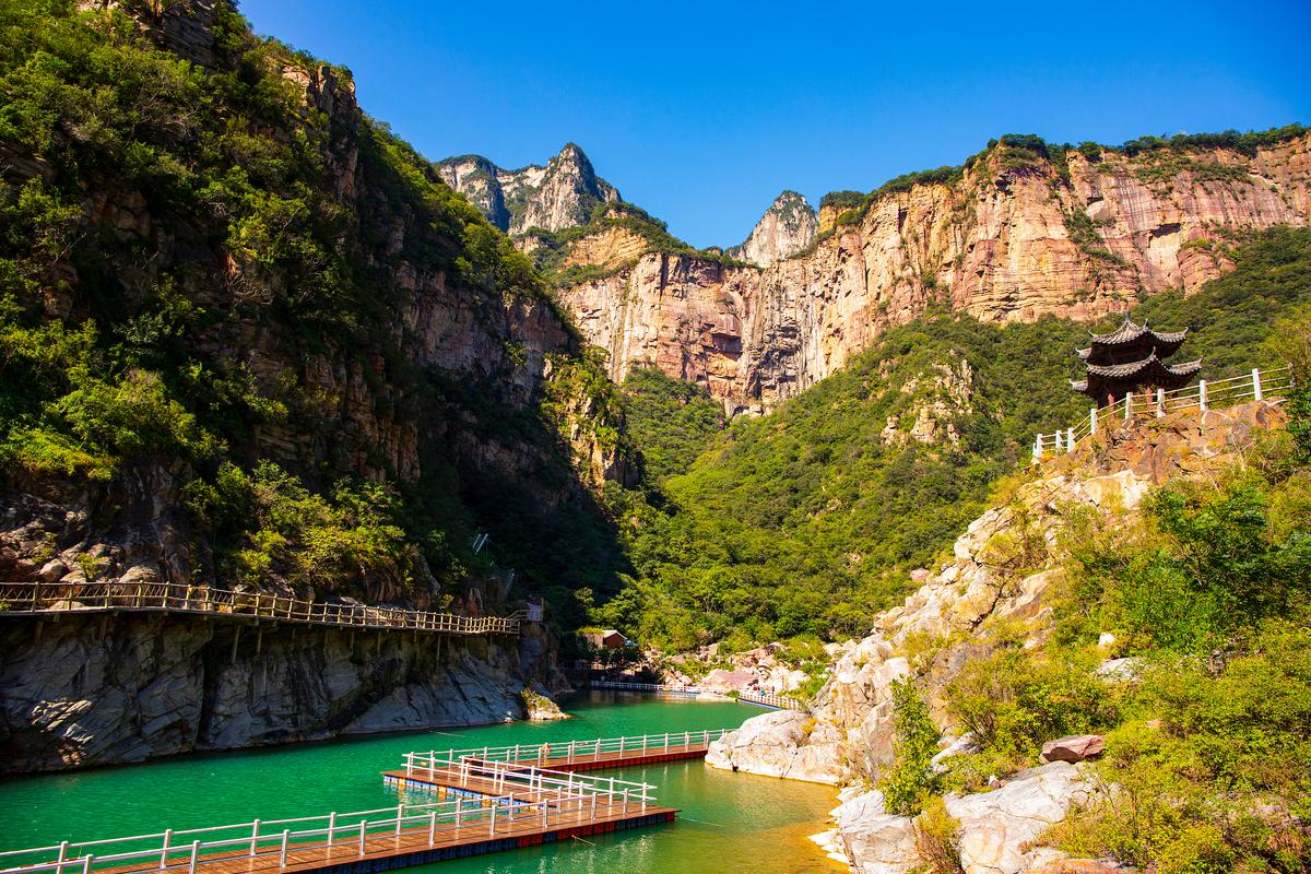 国内自驾游去哪里好玩 国内自驾游去哪里好玩的地方