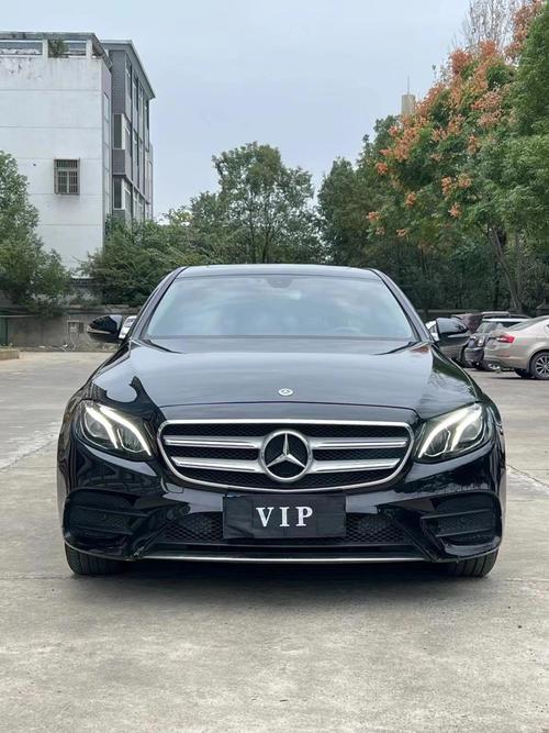 2018奔驰e200价格多少/2018年奔驰e200参数配置