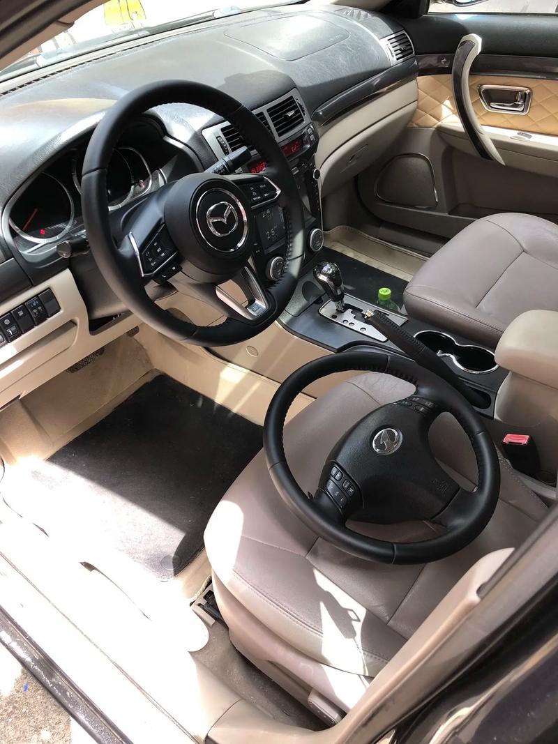 奔腾b70内饰改装车(奔腾b70 改装)