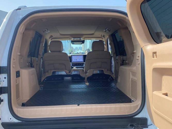 【bj60越野车价格及图片内饰,bj60汽车报价】