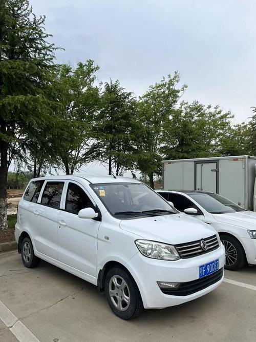 16年东风风光330七座价格和图片(2016年的东风风光330是国几的车)