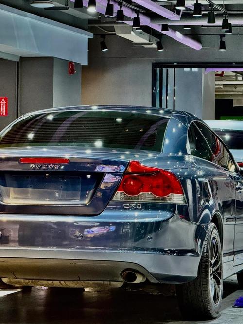 沃尔沃c70敞篷怎么打开/沃尔沃c70硬顶敞篷轿跑车