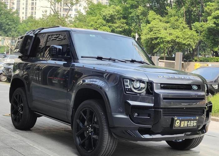 天津港路虎卫士90版价格 天津港路虎卫士老款