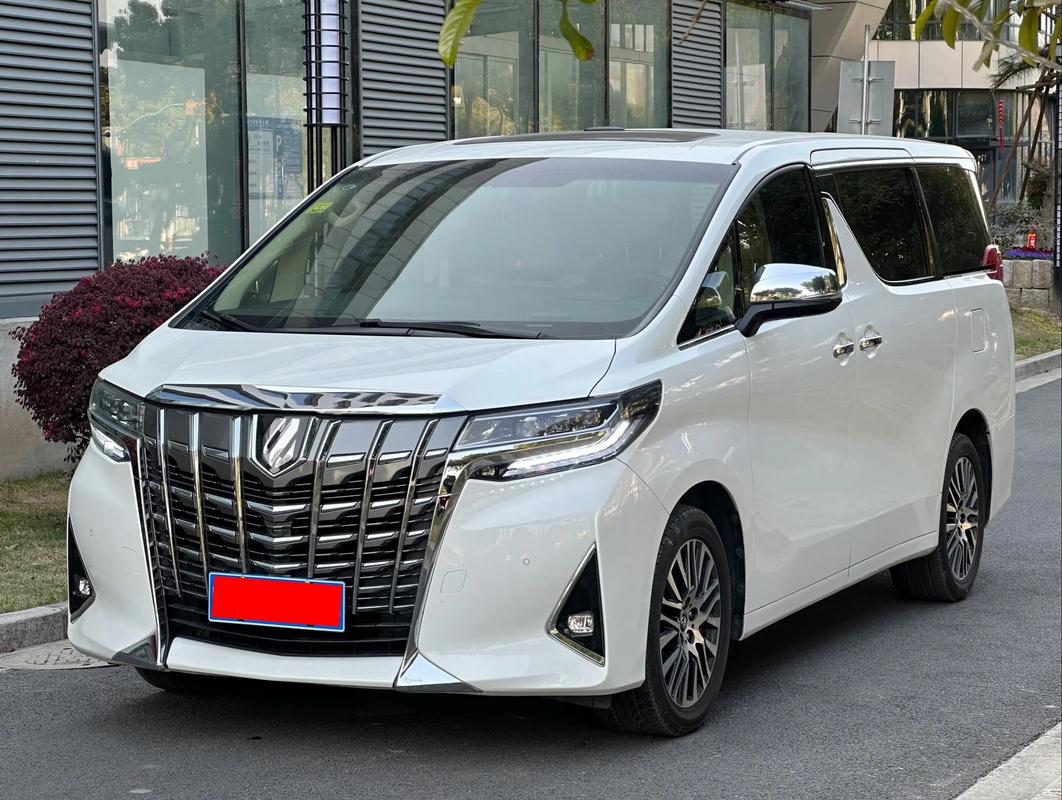 丰田埃尔法多长,埃尔法几年一次大改款