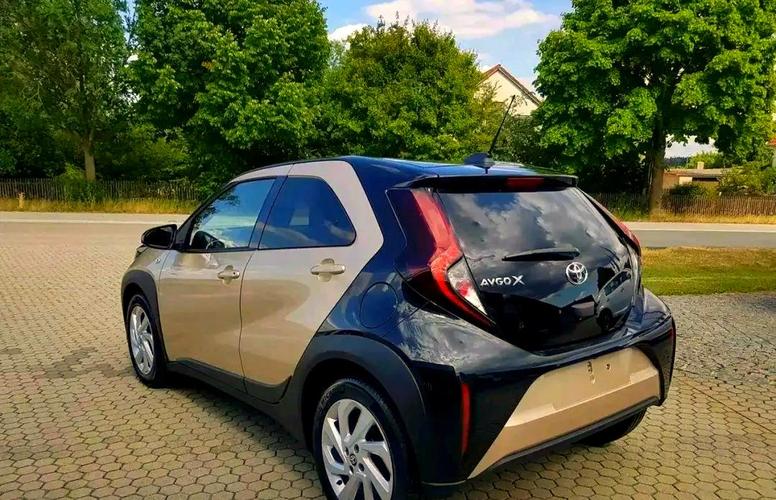 aygo价格大概多少/agwa价格