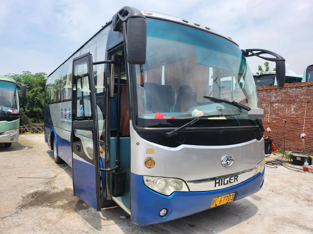 【海格大巴车报价及图片,海格大客车图片】