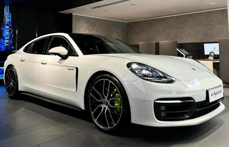 新一代帕拉梅拉谍照/全新一代帕拉梅拉