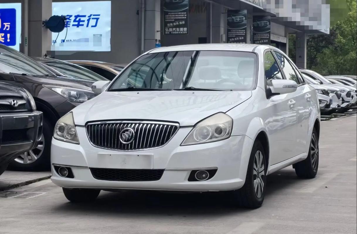 13年凯越自重是多少,2013款凯越车重多少