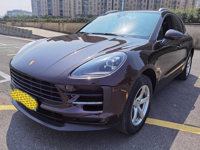 保时捷小型轿车(保时捷小suv)